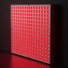 Panneau LED 225 LED allumé Panneau LED RedgenR 225 LED allumé, lumière rouge